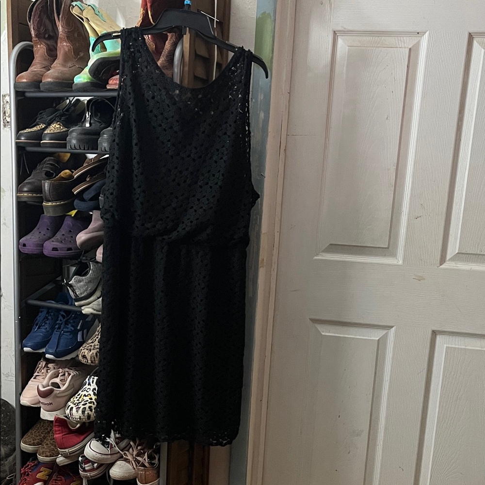 🧚Stetson Black Midi Lace Dress